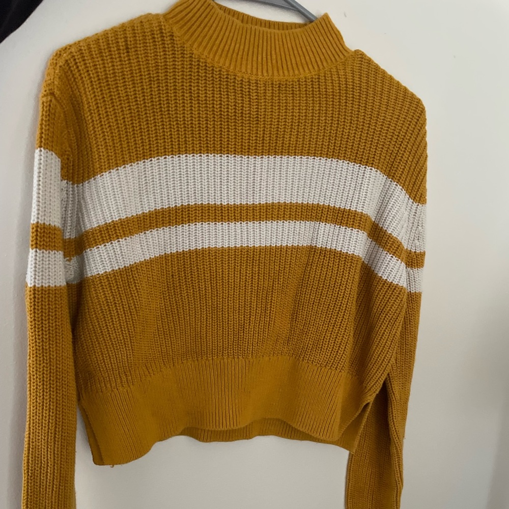 Cropped Yellow Pacsun Sweater